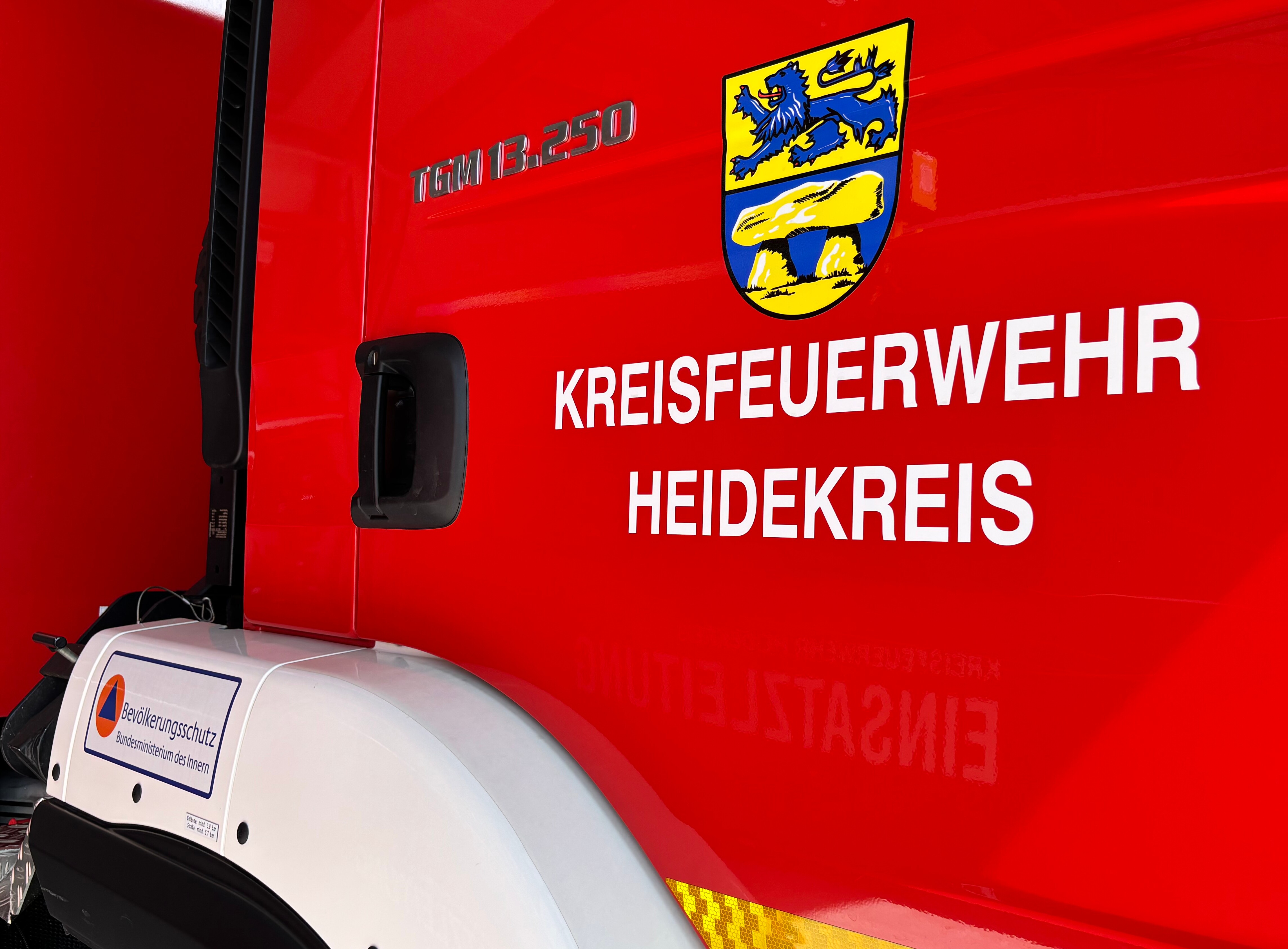 Einsatzfahrzeug der Kreisfeuerwehr