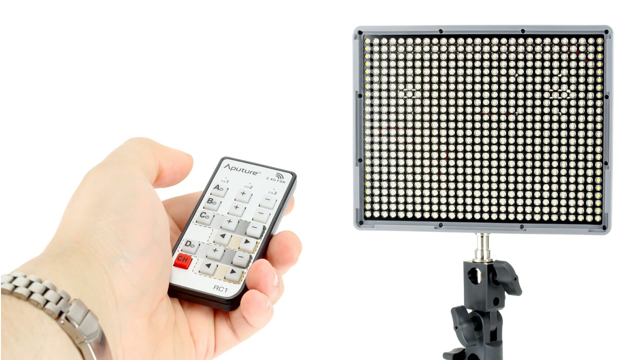 LED Videoleuchte Aputure Amaran HR672W