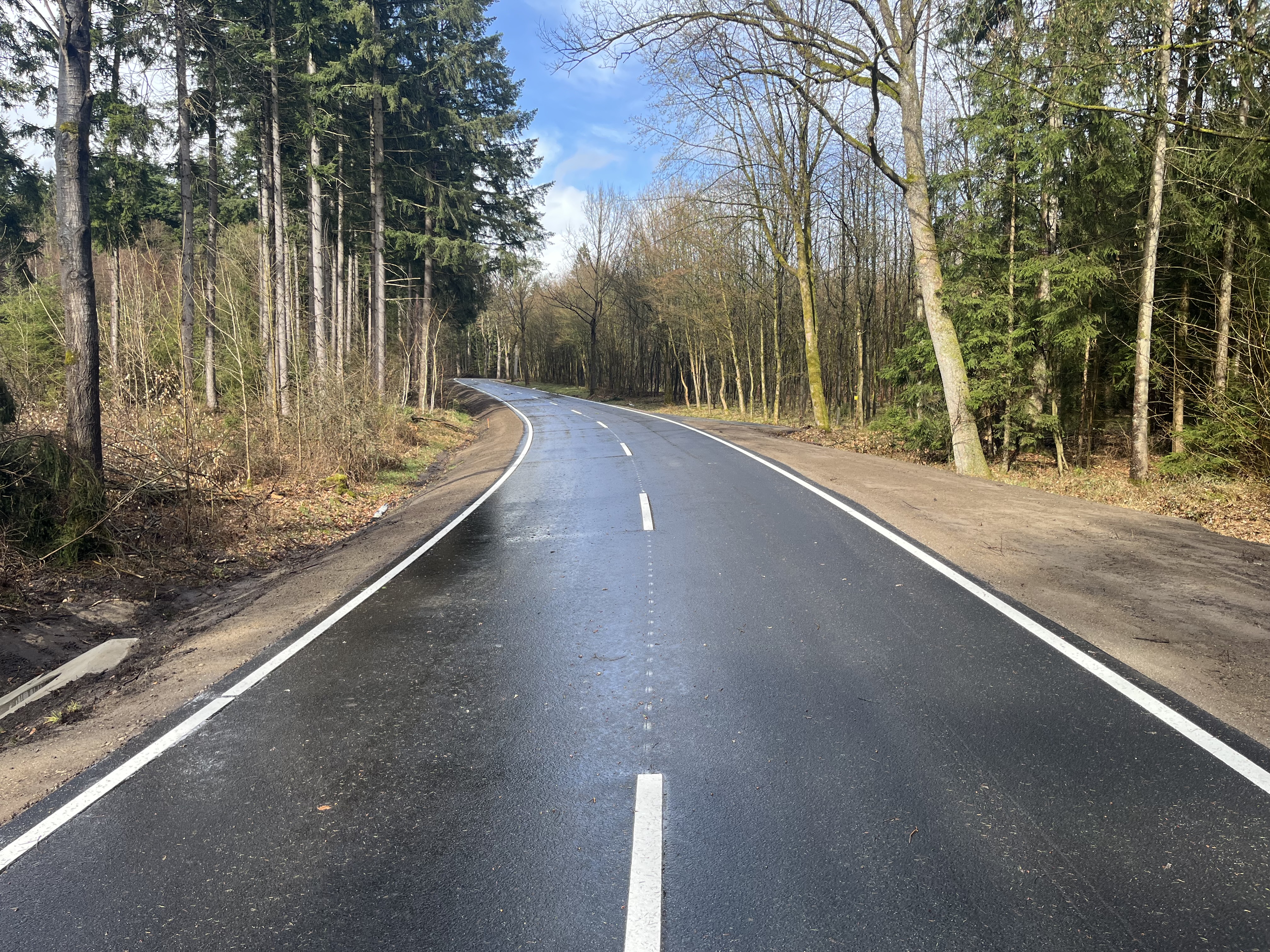 K 17a nach der Sanierung mit einer schönen Asphaltdecke